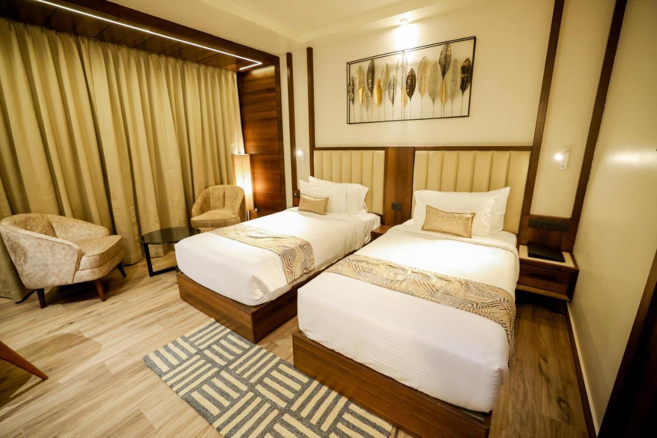 Aj Grand Hotel Mangalore Ngoại thất bức ảnh